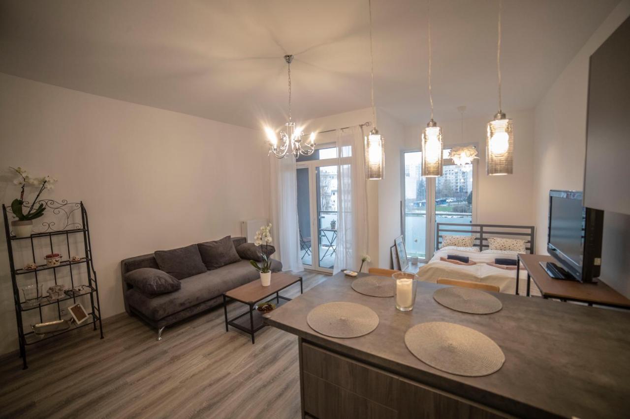 Sasadpark'S New Apartment In The West Part Of Buda Budapest Exterior photo